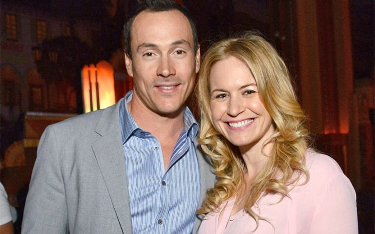 chris klein wife