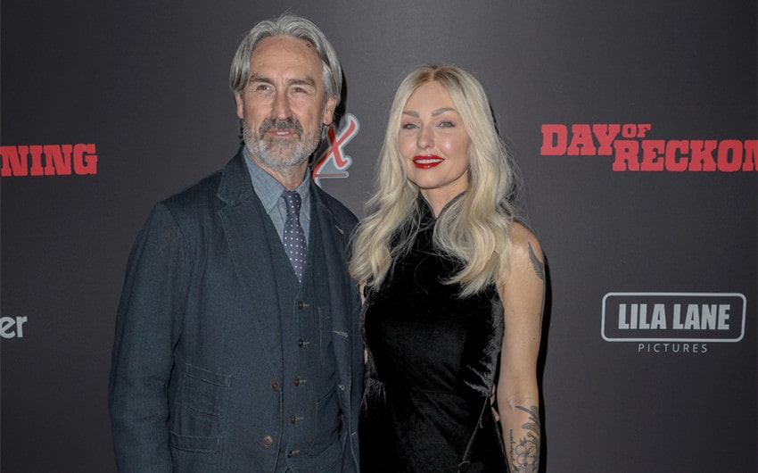 does mike wolfe have a wife