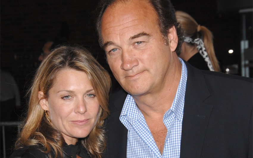 jim belushi wife