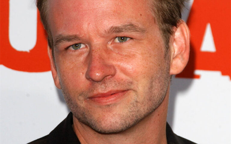 dallas roberts wife