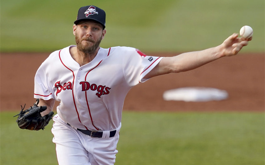 does chris sale have a wife