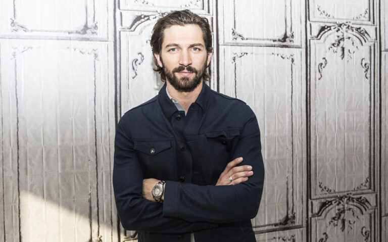 Michiel Huisman Wife Tara Elders: Marriage, Kids, Career And Private Family Life
